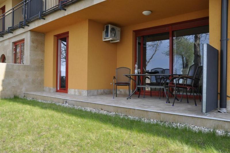 Vera Apartman Siofok Exterior photo